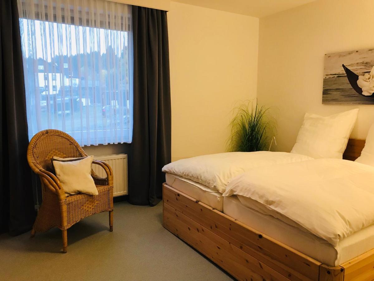 Grosse Wohnung - Kamin - Balkon - Boxspringbett - Skiwiese Braunlage Exterior foto